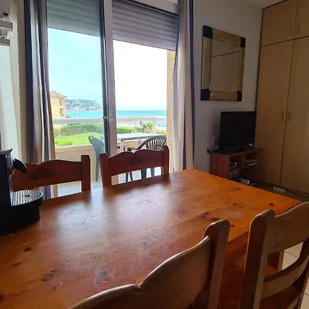 Frente Al Mar - L'estartit, Costa Brava Apartment